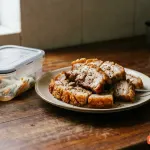 Cách bảo quản thịt heo quay giòn lâu và rã đông không bị dai