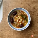Công thức nấu chè hạt sen táo đỏ nấm tuyết thanh mát, bổ dưỡng chuẩn vị
